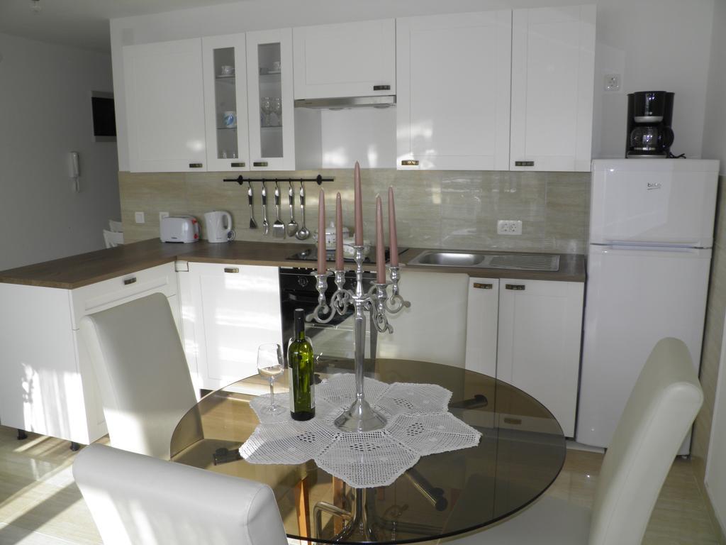 Apartments Perla Dinjiška المظهر الخارجي الصورة