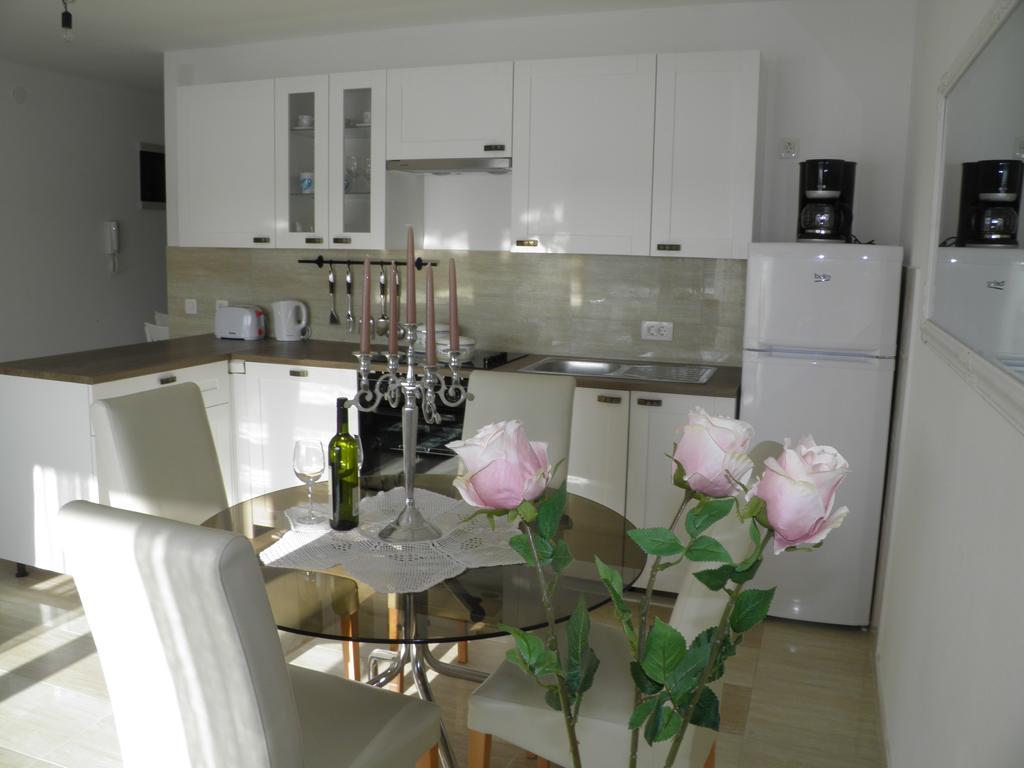 Apartments Perla Dinjiška المظهر الخارجي الصورة