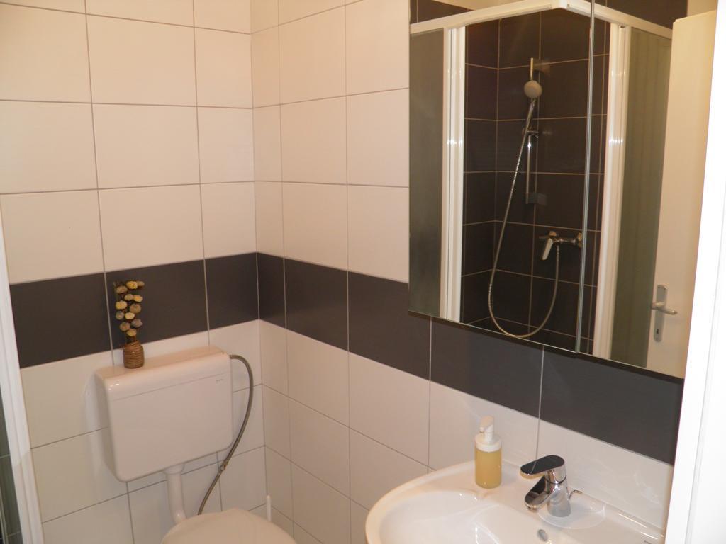 Apartments Perla Dinjiška المظهر الخارجي الصورة